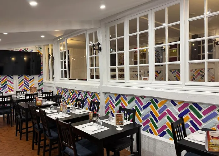 Logis - Hotel Restaurant La Mire